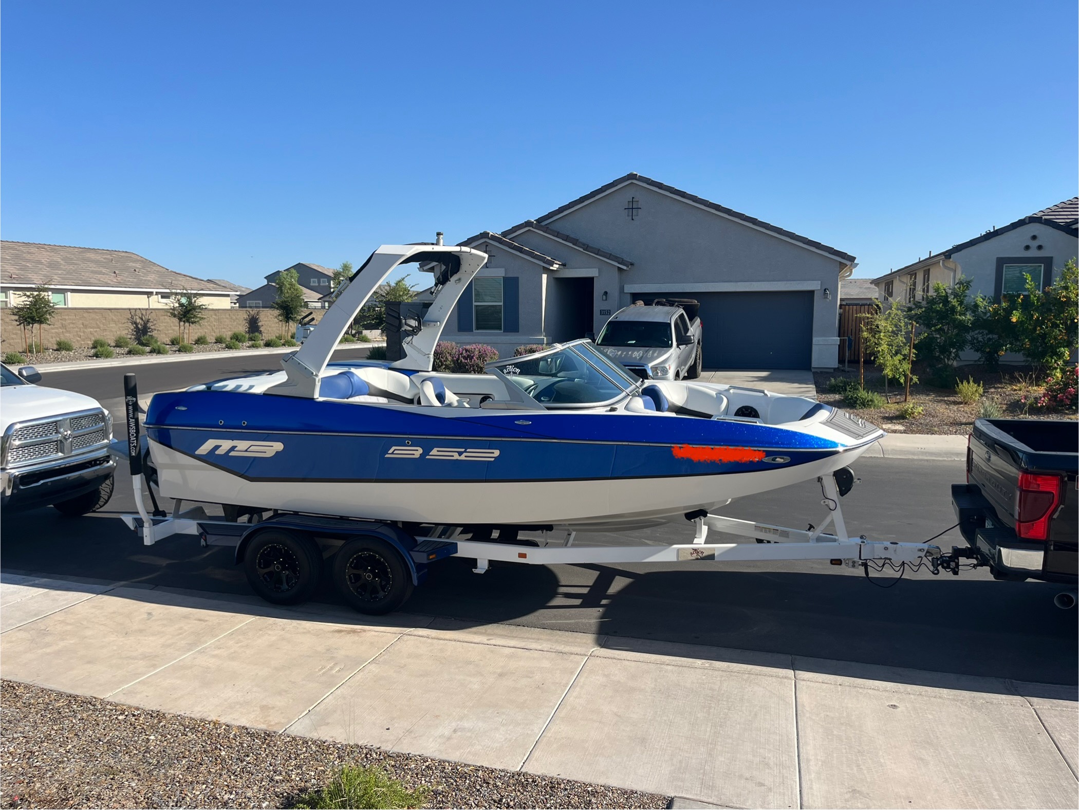 2019 MB B52 21' Icon